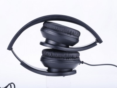 SH-H15 Simple headphones with stereo sound quality and ergonomics（Black）