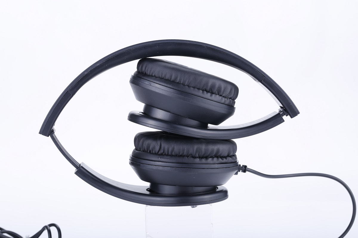 SH-H15 Simple headphones with stereo sound quality and ergonomics（Bla..