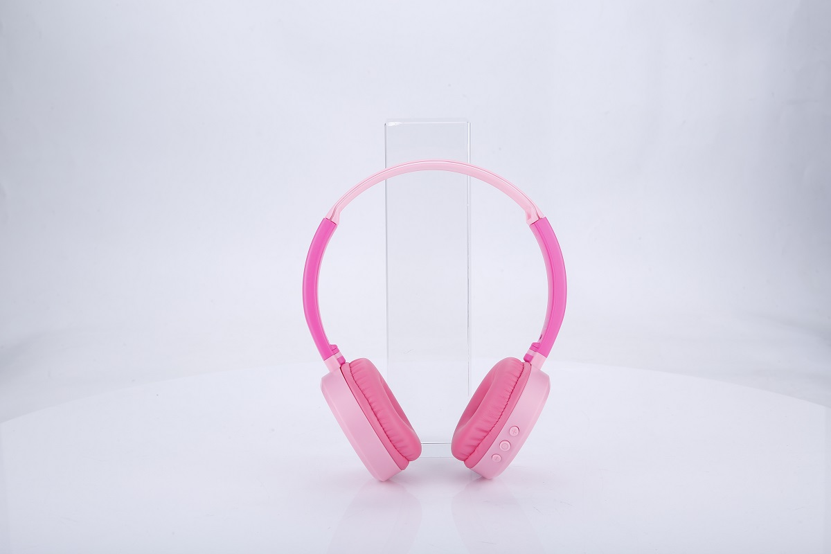  HS-H14 Children soft and lightweight Headphones with high quality sou..